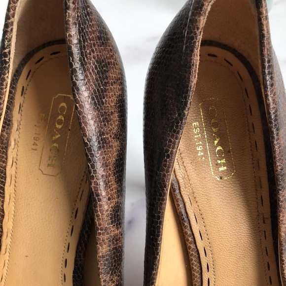Coach Snakeskin Platform High Heel Pumps Brown Size 8.5B - Picture 3 of 16
